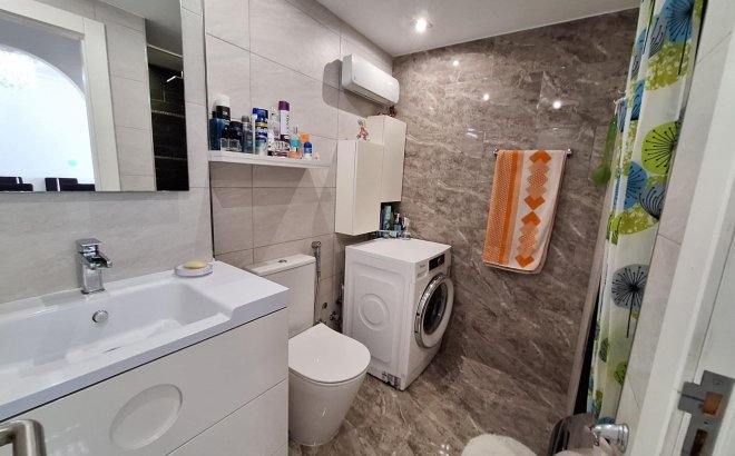 Resale - Apartment -
Orihuela Costa - La Zenia