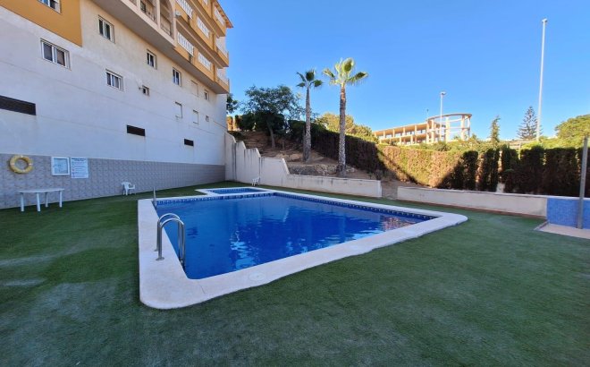 Resale - Apartment -
Orihuela Costa - La Zenia