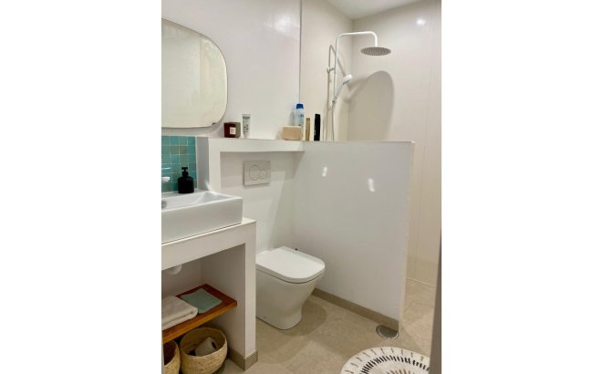 Resale - Bungalow -
Orihuela Costa - Costa Blanca