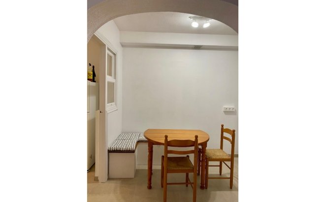 Resale - Bungalow -
Orihuela Costa - Costa Blanca