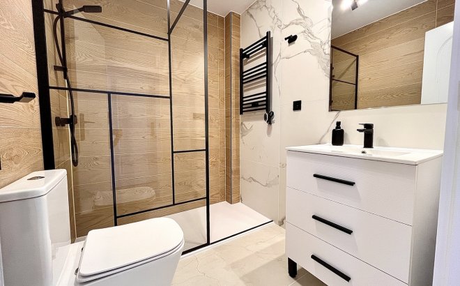 Resale - Town House -
Playa Flamenca - Costa Blanca