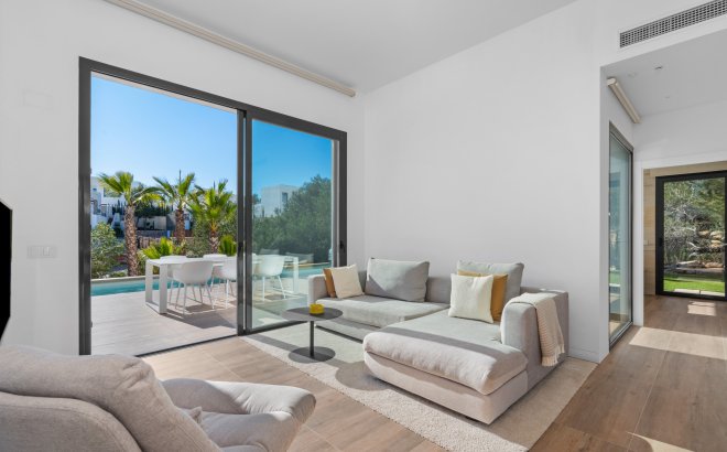 Resale - Villa -
Dehesa de Campoamor - Costa Blanca