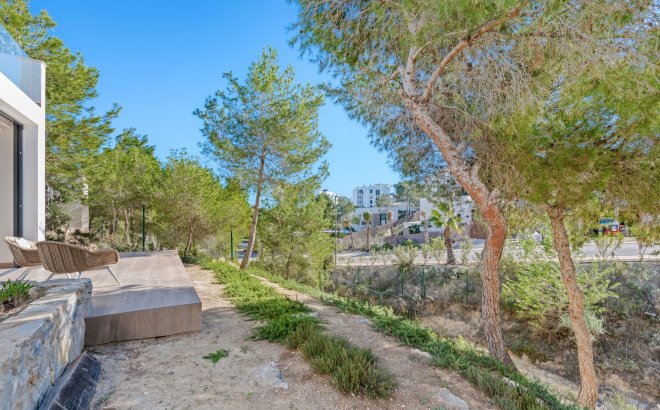 Resale - Villa -
Dehesa de Campoamor - Costa Blanca
