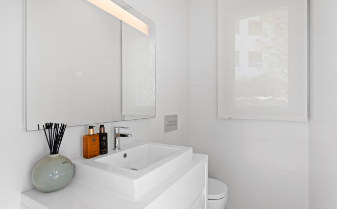 Resale - Villa -
Dehesa de Campoamor - Costa Blanca