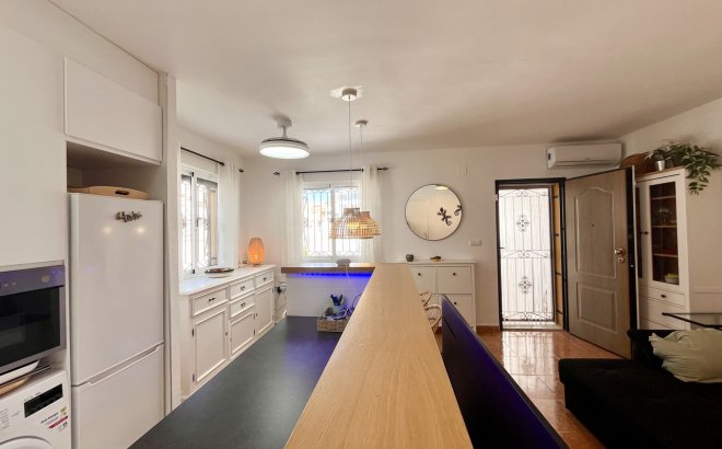 Herverkoop - Town House -
Los Montesinos - Costa Blanca