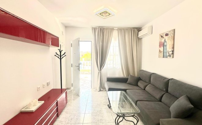 Resale - Apartment -
Orihuela Costa - Playa Flamenca