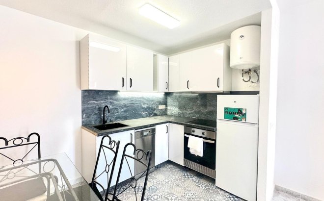 Resale - Apartment -
Orihuela Costa - Playa Flamenca