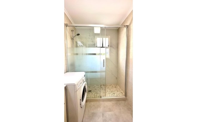 Resale - Apartment -
Orihuela Costa - Playa Flamenca