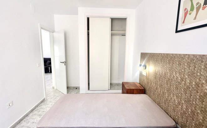 Resale - Apartment -
Orihuela Costa - Playa Flamenca