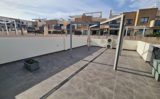 Resale - Villa -
Orihuela Costa - La Regia