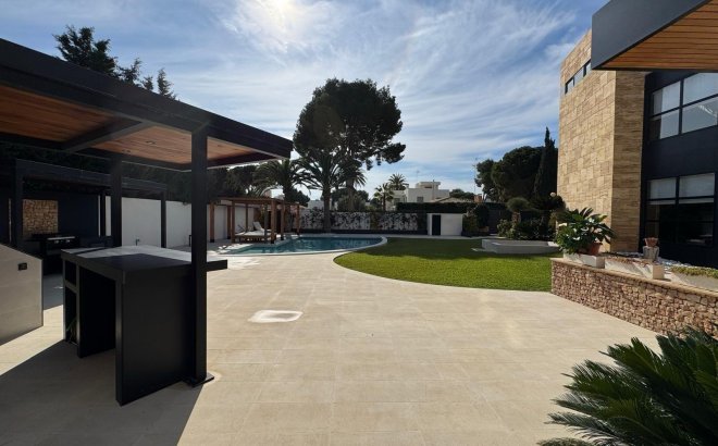 Revente - Villa -
Orihuela Costa - Altos De Campoamor