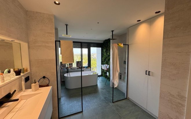 Revente - Villa -
Orihuela Costa - Altos De Campoamor