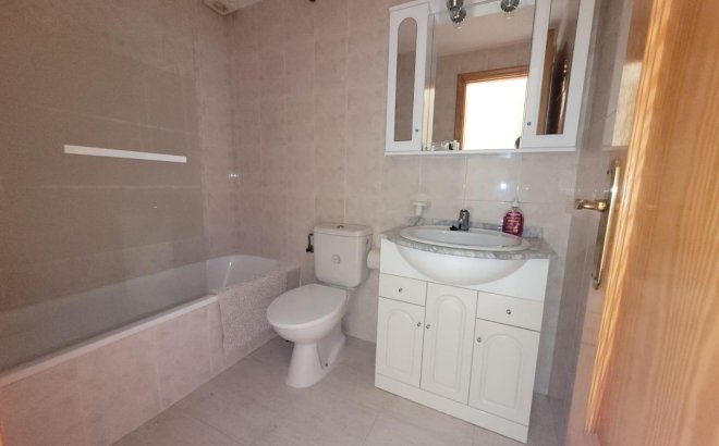 Revente - Bungalow -
San Miguel de Salinas - Inland