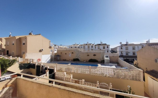 Revente - Bungalow -
San Miguel de Salinas - Inland