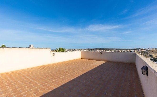 Resale - Villa -
Rojales - Campo De Golf La Marquesa