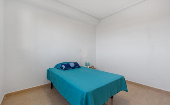 Resale - Villa -
Rojales - Campo De Golf La Marquesa