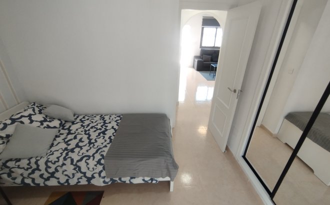 Resale - Town House -
San Miguel de Salinas - Inland