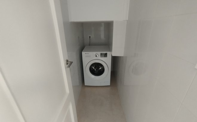 Resale - Town House -
San Miguel de Salinas - Inland