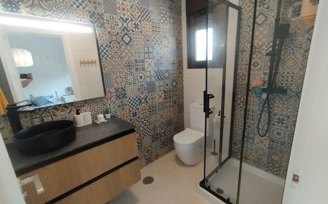 Resale - Town House -
San Miguel de Salinas - Inland