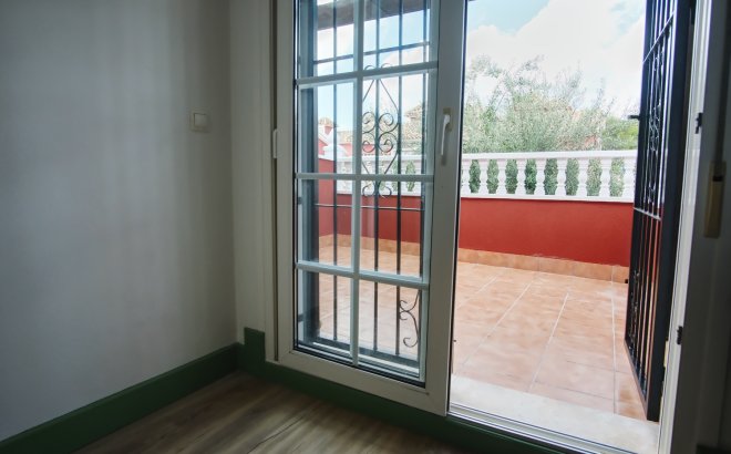 Resale - Semi Detached -
Orihuela Costa - Costa Blanca