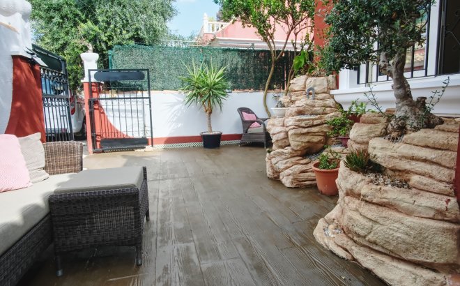 Resale - Semi Detached -
Orihuela Costa - Costa Blanca