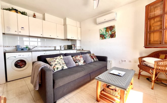 Resale - Apartment -
Playa Flamenca - Costa Blanca