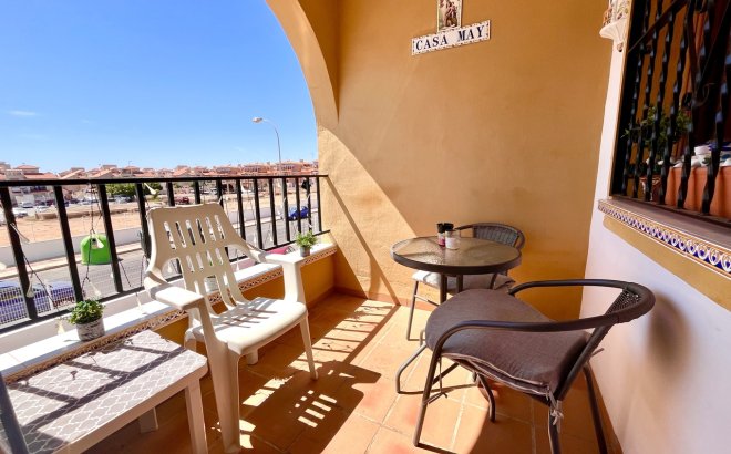 Resale - Apartment -
Playa Flamenca - Costa Blanca