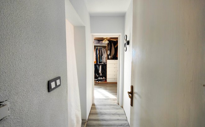 Resale - Town House -
San Miguel de Salinas - Inland