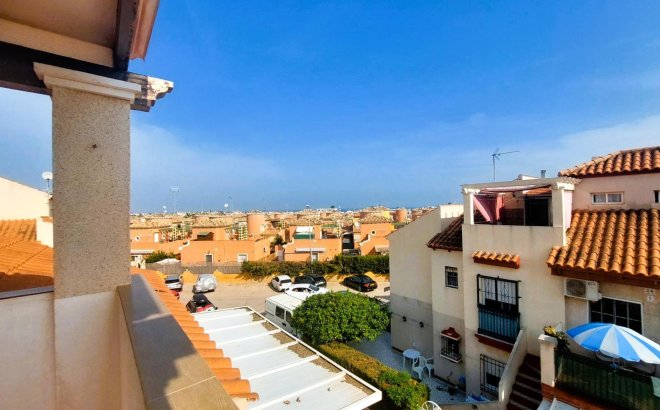 Resale - Bungalow -
Orihuela Costa - Costa Blanca
