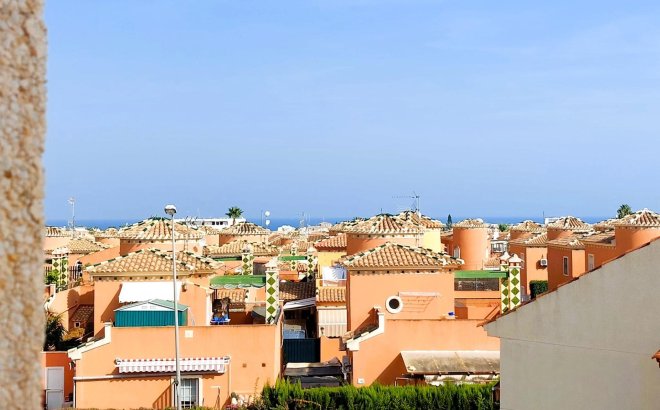 Resale - Bungalow -
Orihuela Costa - Costa Blanca