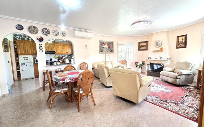 Revente - Villa -
Orihuela Costa - Playa Flamenca