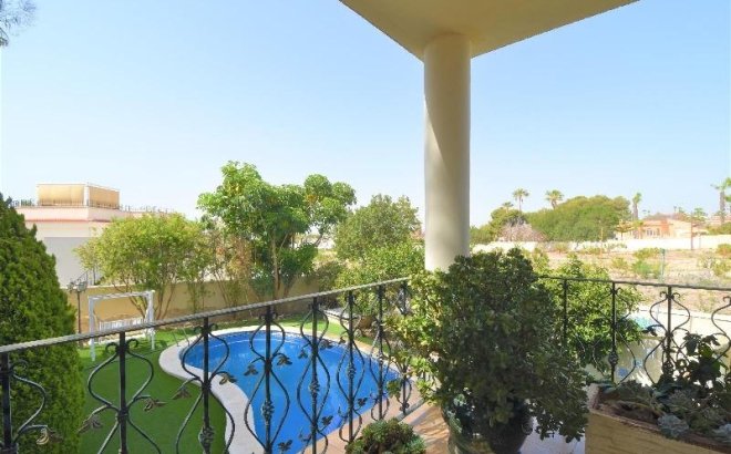 Resale - Villa -
Ciudad Quesada