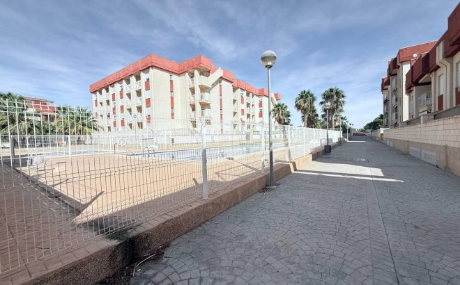 Resale - Apartment -
Orihuela Costa - Lomas de Cabo Roig