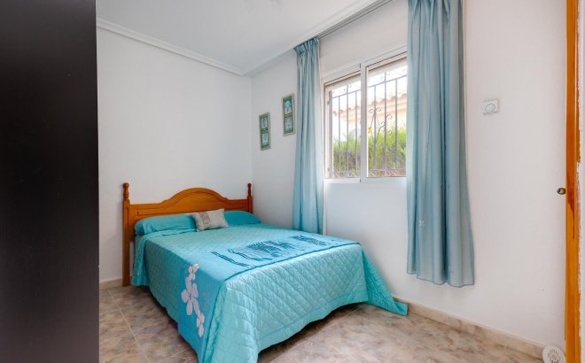 Resale - Villa -
Orihuela Costa - Villamartín-las Filipinas