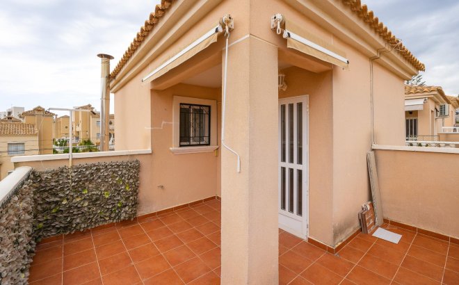 Resale - Villa -
Orihuela Costa - Villamartín-las Filipinas
