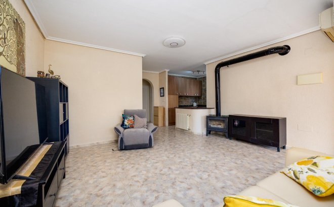 Resale - Villa -
Orihuela Costa - Villamartín-las Filipinas