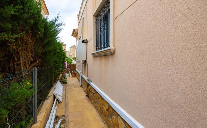 Resale - Villa -
Orihuela Costa - Villamartín-las Filipinas