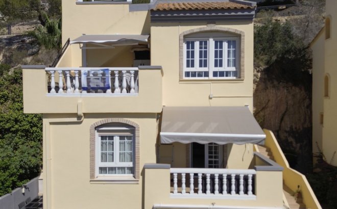 Herverkoop - Villa -
Las Ramblas Golf - Calle Mayor