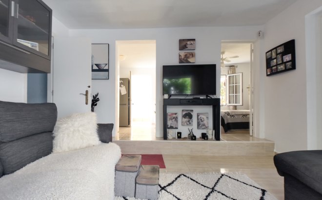 Herverkoop - Villa -
Las Ramblas Golf - Calle Mayor