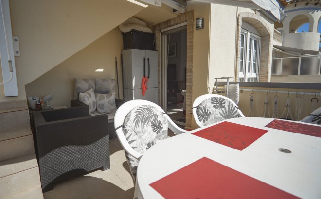 Herverkoop - Villa -
Las Ramblas Golf - Calle Mayor