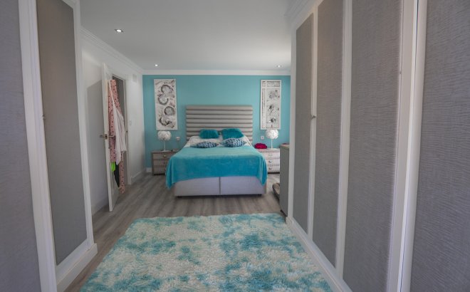 Herverkoop - Villa -
Las Ramblas Golf - Calle Mayor