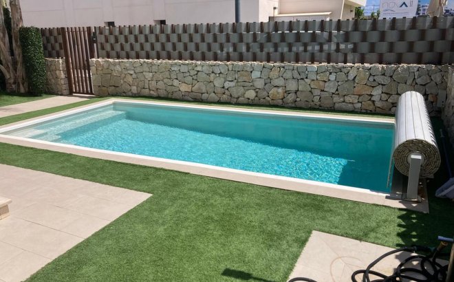 Revente - Semi Detached -
Pilar de la Horadada - Costa Blanca