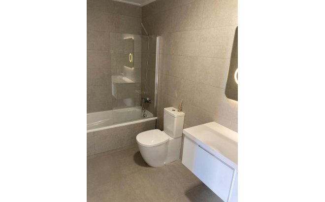 Revente - Semi Detached -
Pilar de la Horadada - Costa Blanca