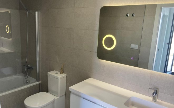 Revente - Semi Detached -
Pilar de la Horadada - Costa Blanca