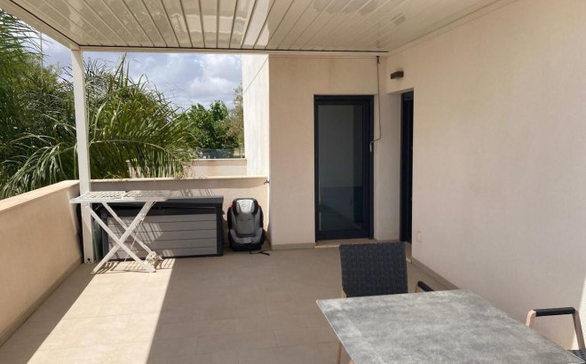 Revente - Semi Detached -
Pilar de la Horadada - Costa Blanca