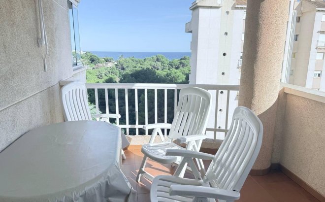 Resale - Apartment -
Orihuela Costa - Campoamor