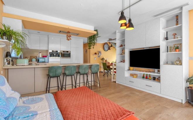 Resale - Villa -
Benijofar - Costa Blanca