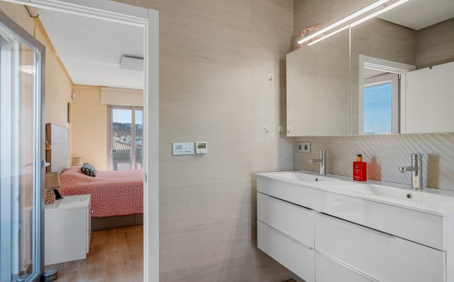 Resale - Villa -
Benijofar - Costa Blanca