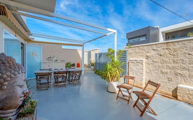 Resale - Villa -
Benijofar - Costa Blanca