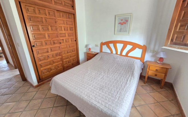 Revente - Villa -
Orihuela Costa - Cabo Roig